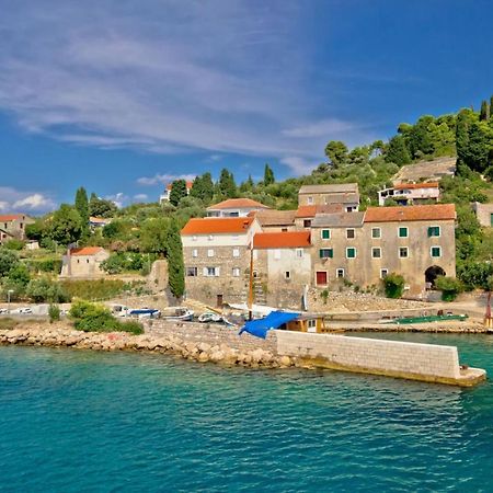 Studio Apartment In Preko With Sea View, Terrace, Air Conditioning, Wi-Fi Kültér fotó